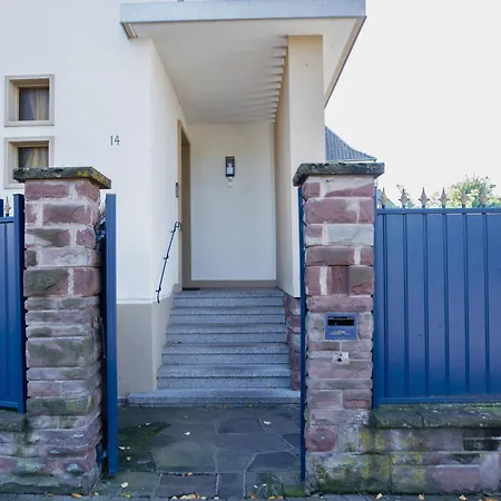 Avec Terrasse Dans Štrasburk